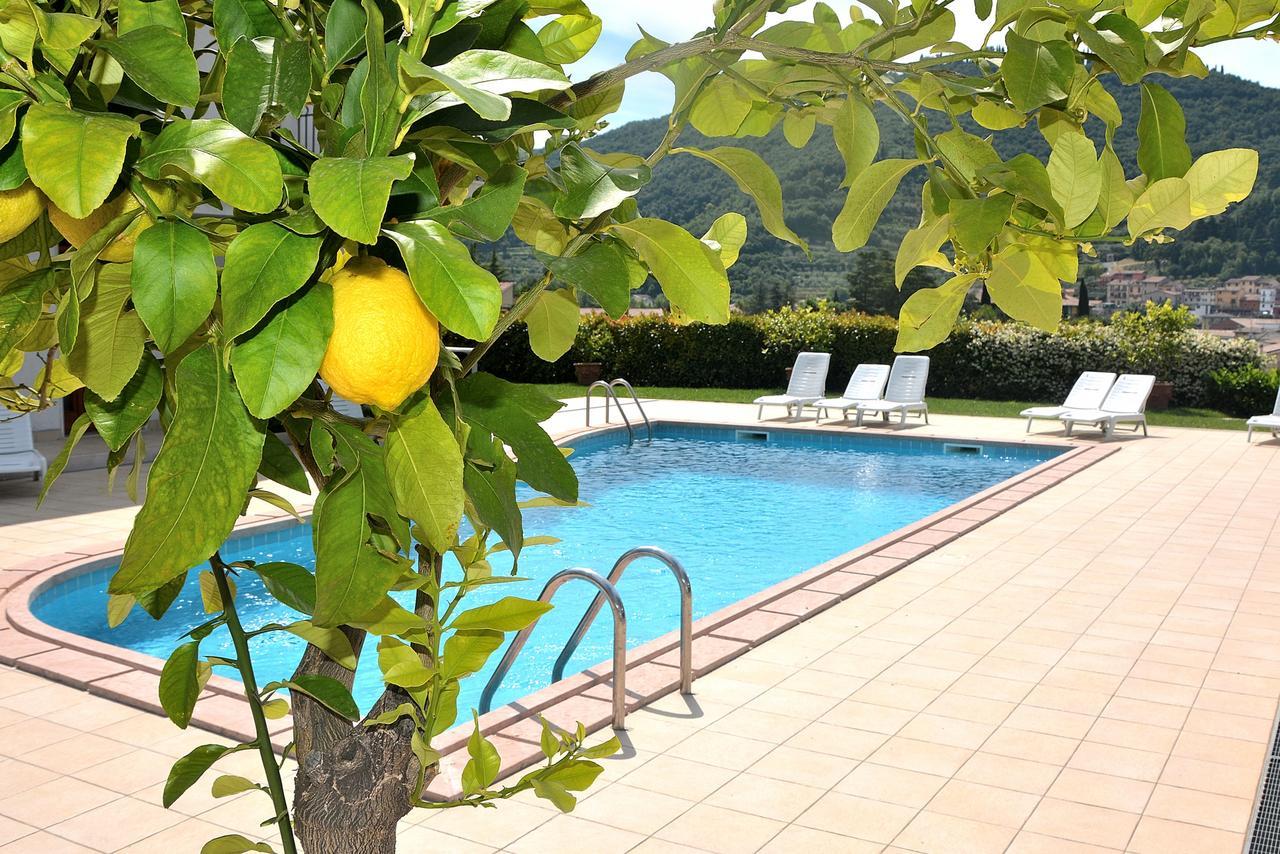 Villa Ca Gardesana With Pool Exterior foto